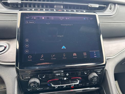 Certified 2024 Jeep Grand Cherokee Limited image 21