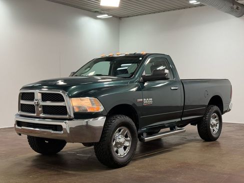 Used 2018 RAM 3500 SLT w/ Snow Chief Group AWD/4WD image 7