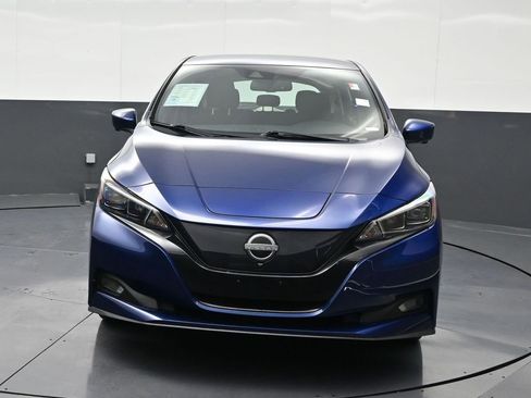 Used 2023 Nissan Leaf SV Plus image 9