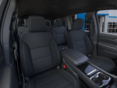 New 2026 Chevrolet Traverse LT w/ Midnight/Sport Edition FWD image 16