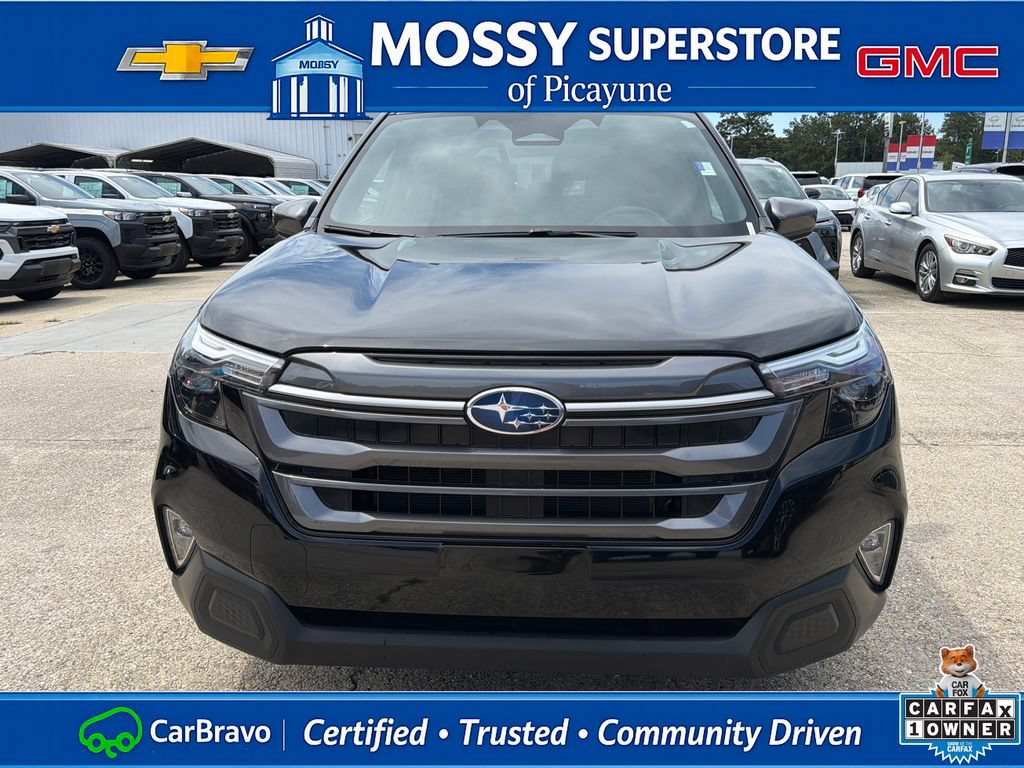 Used 2025 Subaru Forester Premium AWD/4WD image 11