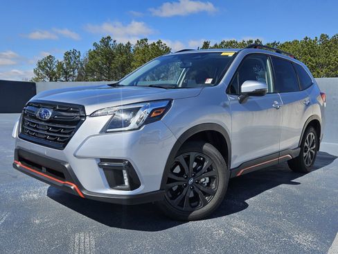 Used 2023 Subaru Forester Sport image 1