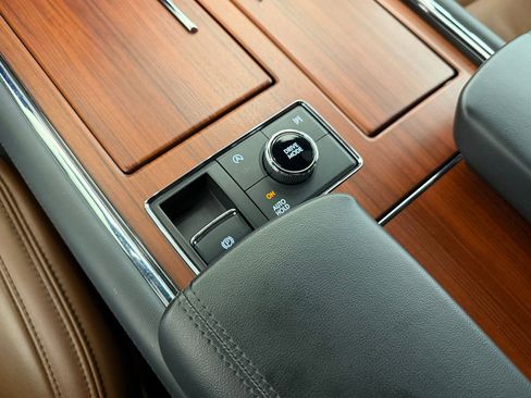 Used 2024 Lincoln Navigator Reserve image 26