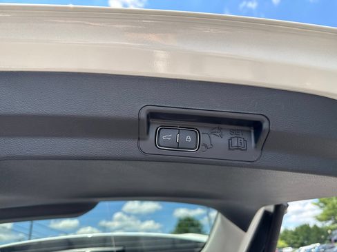 New 2026 Ford Explorer Active AWD/4WD image 41