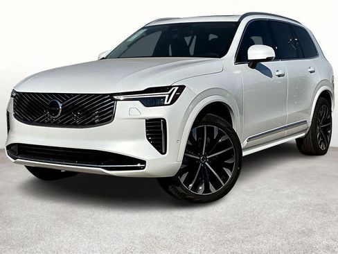 New 2025 Volvo XC90 B5 Plus image 2
