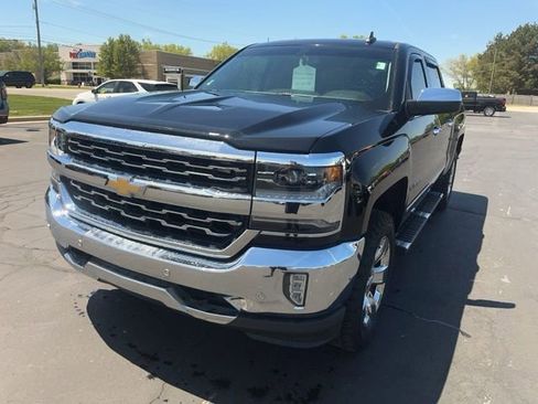 Used 2018 Chevrolet Silverado 1500 LTZ w/ Sport Package AWD/4WD image 2