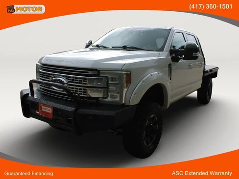Used 2017 Ford F250 Platinum w/ Platinum Ultimate Package AWD/4WD image 1