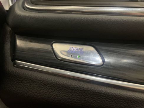 Used 2024 Buick Enclave Essence w/ Experience Buick Package AWD/4WD image 10