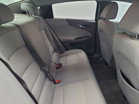 Used 2019 Chevrolet Malibu LS image 19