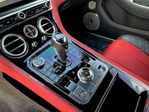 Used 2021 Bentley Continental GT Mulliner AWD/4WD image 16