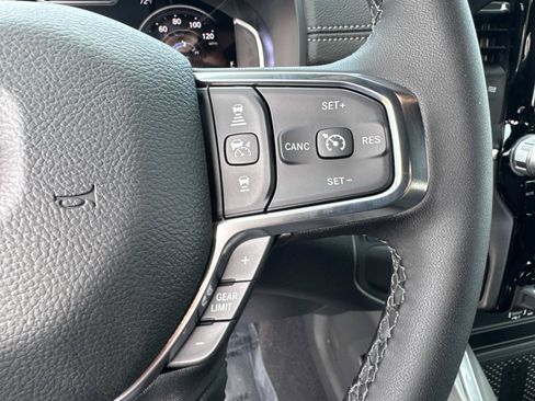 New 2026 RAM 2500 Laramie w/ Night Edition AWD/4WD image 34