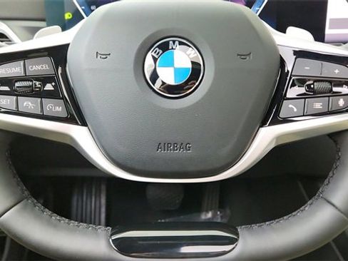 Used 2025 BMW 330i xDrive Sedan image 41