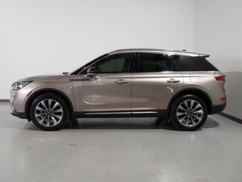 Used 2020 Lincoln Corsair Reserve w/ Equipment Group 201A image 9