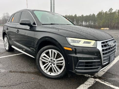 Used 2018 Audi Q5 2.0T Premium Plus w/ Premium Plus Package image 1
