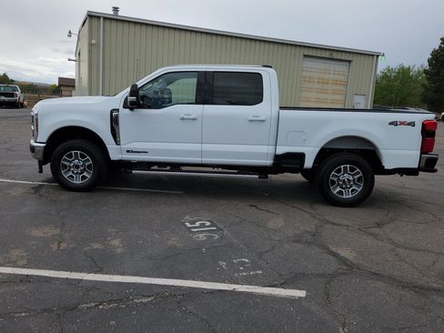 Certified 2025 Ford F250 Lariat AWD/4WD image 7