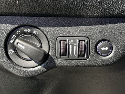 Used 2017 Dodge Challenger SXT w/ Driver Convenience Group image 24