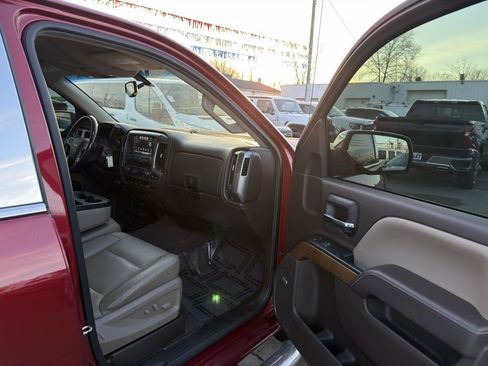 Used 2018 Chevrolet Silverado 1500 LTZ w/ Sport Package image 30