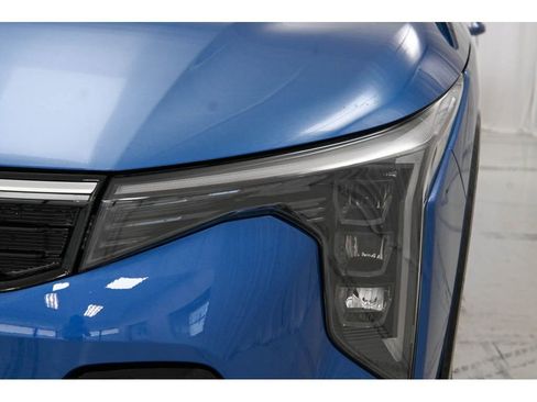 New 2025 Kia K4 GT-Line image 9