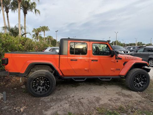Used 2020 Jeep Gladiator Rubicon w/ LED Lighting Group AWD/4WD image 8