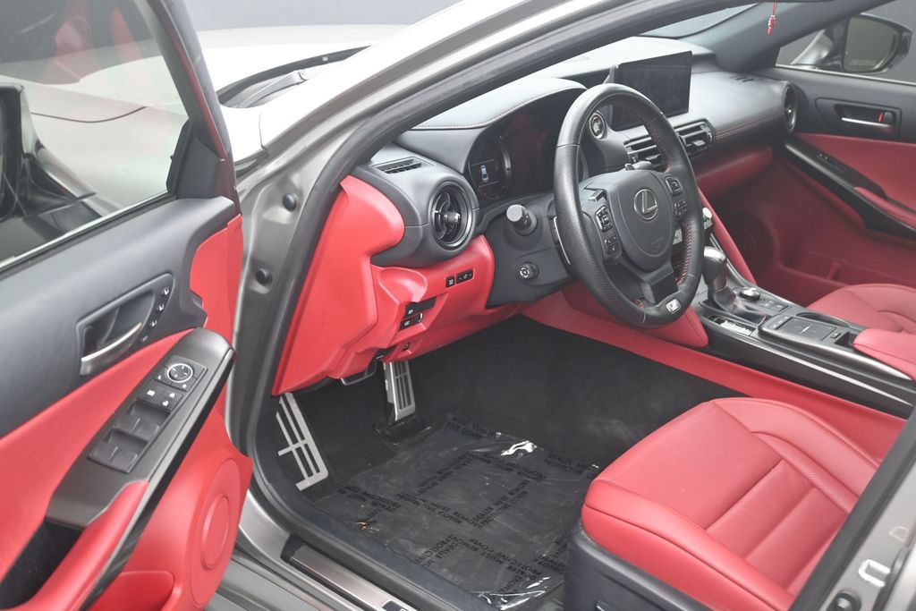 Used 2023 Lexus IS 350 F Sport RWD image 10
