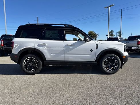 New 2025 Ford Bronco Sport Outer Banks w/ Outer Banks Tech Package+ image 14