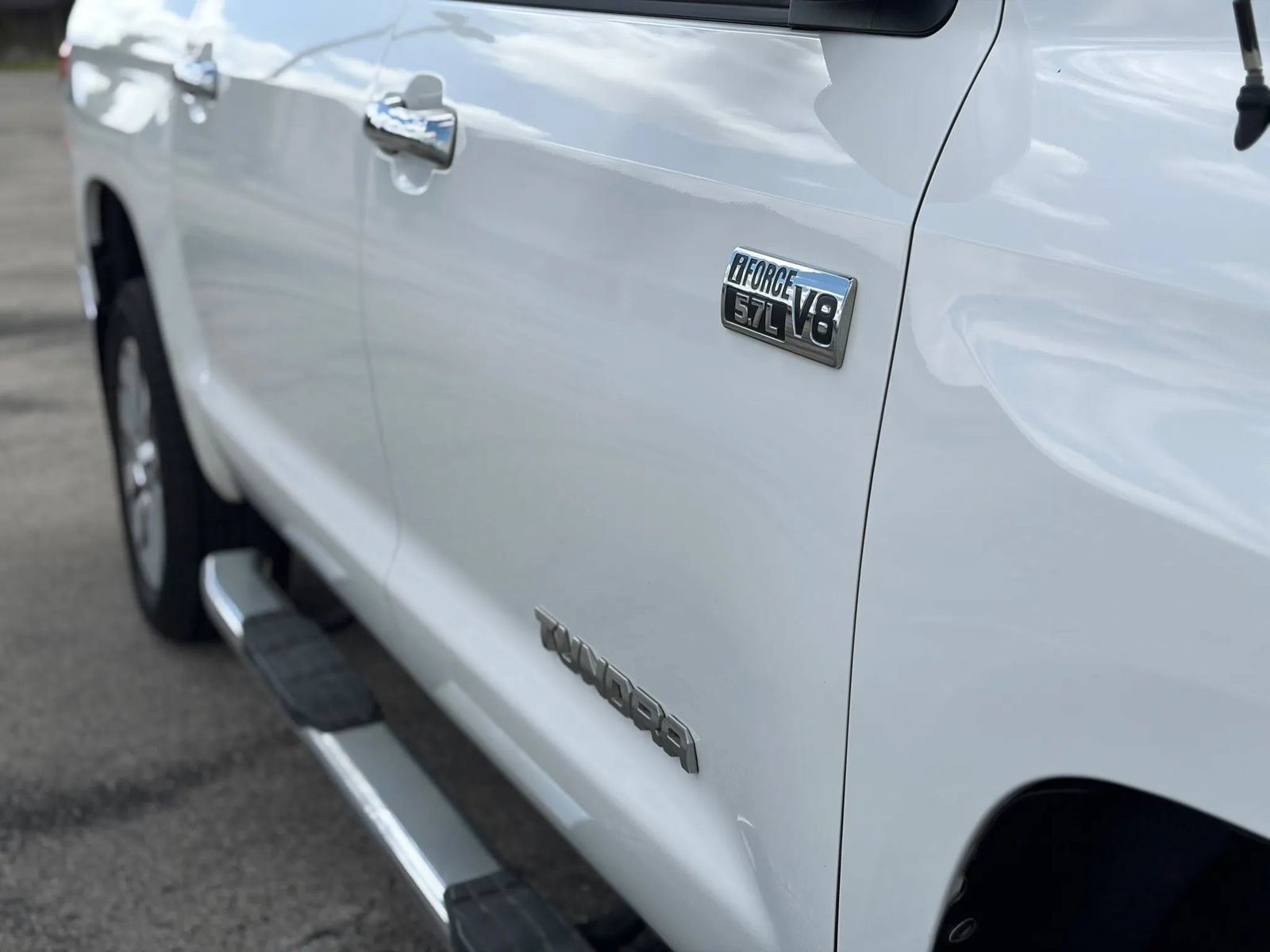 Used 2016 Toyota Tundra Limited RWD image 15