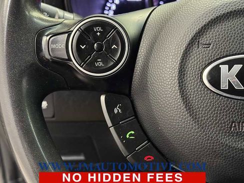 Used 2019 Kia Soul + image 33