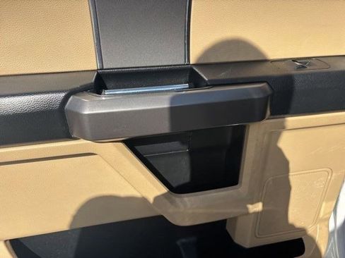 Used 2019 Ford F150 XLT w/ Equipment Group 302A Luxury image 33