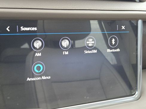 Used 2021 GMC Yukon Denali w/ Denali Premium Package image 36