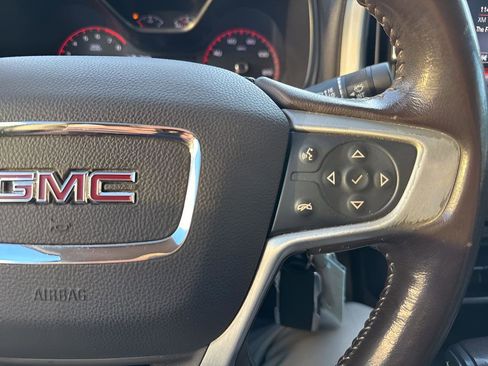 Used 2015 GMC Canyon SLT image 14