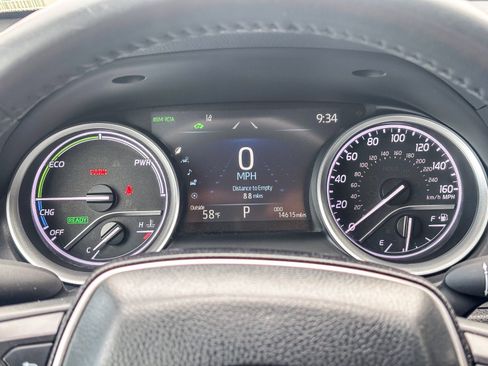 Used 2024 Toyota Camry XLE image 27