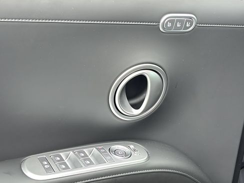 Used 2026 Hyundai Palisade Calligraphy FWD image 17