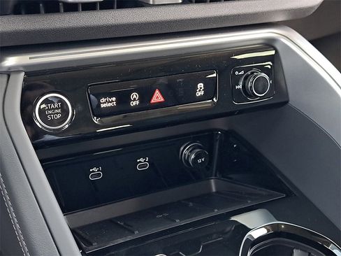 New 2025 Audi Q5 Premium Plus image 14