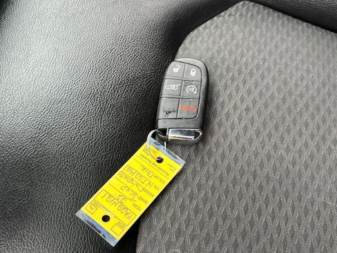 Used 2022 Jeep Compass Latitude w/ Sun and Sound Group image 30