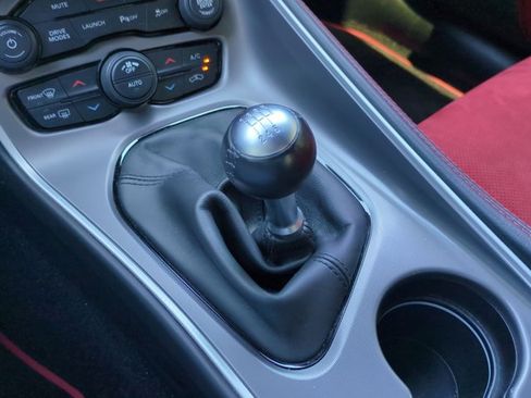 Used 2022 Dodge Challenger R/T Scat Pack RWD image 12