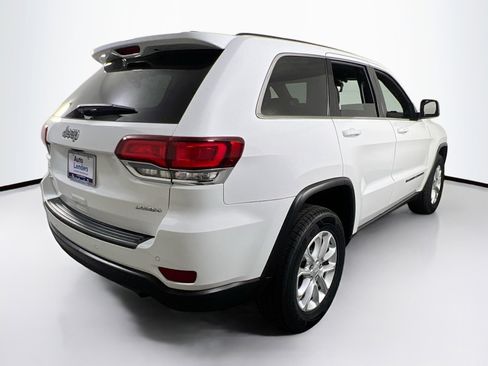 Used 2022 Jeep Grand Cherokee Laredo X image 5