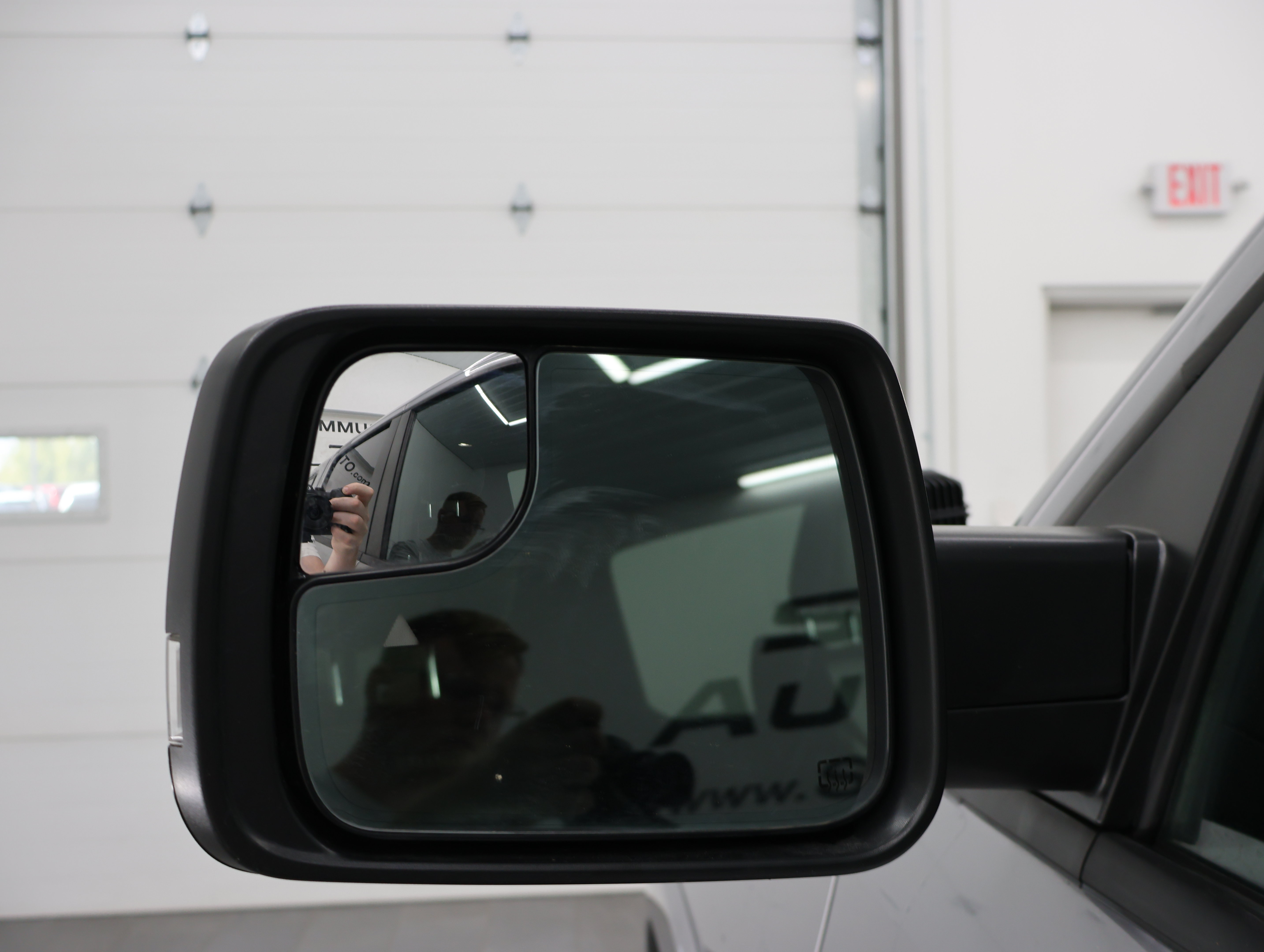 Used 2019 RAM 1500 Laramie w/ Sport Appearance Package AWD/4WD image 36