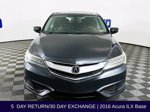 Used 2016 Acura ILX image 2