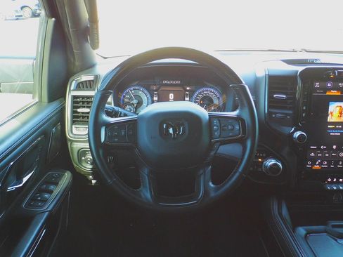 Used 2022 RAM 1500 Limited image 11