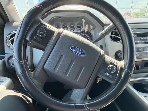 Used 2016 Ford F250 XLT w/ XLT Value Package AWD/4WD image 7