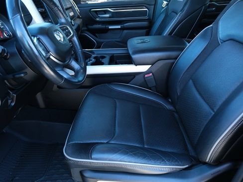 Used 2019 RAM 1500 Laramie image 5