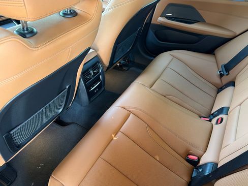 Certified 2023 BMW i4 eDrive40 w/ Premium Package RWD image 15