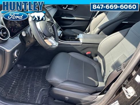 Used 2025 Mercedes-Benz C 300 4MATIC Sedan image 19