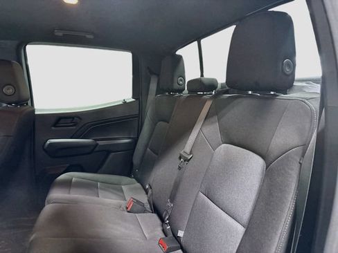 Certified 2023 Chevrolet Colorado W/T RWD image 19