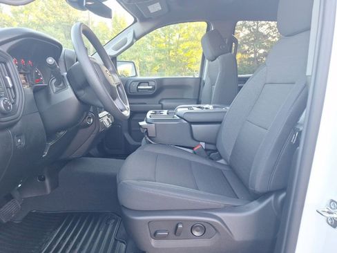 New 2026 Chevrolet Silverado 1500 Custom image 9