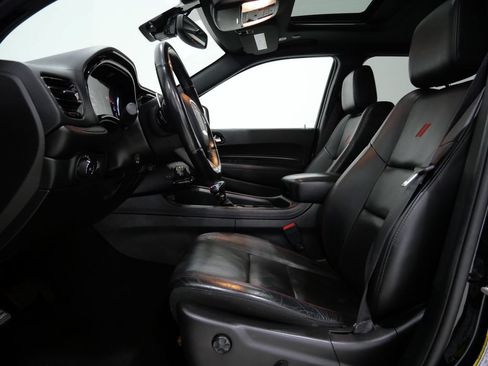 Used 2023 Dodge Durango R/T w/ Tow 'N Go Package AWD/4WD image 13