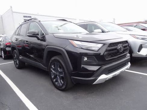 Used 2024 Toyota RAV4 Adventure image 3