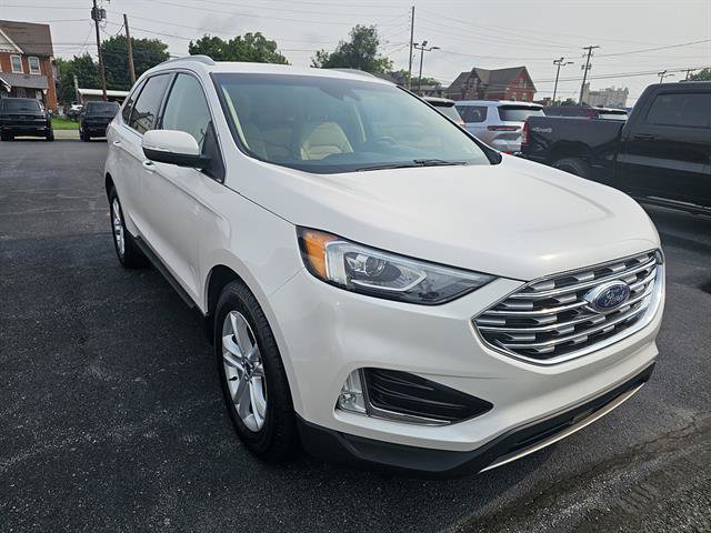 Used 2019 Ford Edge SEL w/ Equipment Group 201A AWD/4WD image 3
