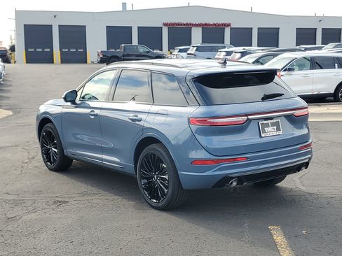 New 2026 Lincoln Corsair Reserve w/ Jet Appearance Package image 3