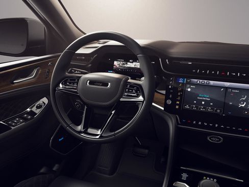 New 2026 Jeep Grand Cherokee Summit AWD/4WD image 21